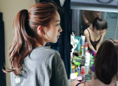 Bạn chổng đít ra nhét vào nào
