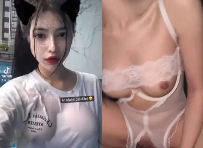 Uyên Thỏ cưỡi ngựa phê